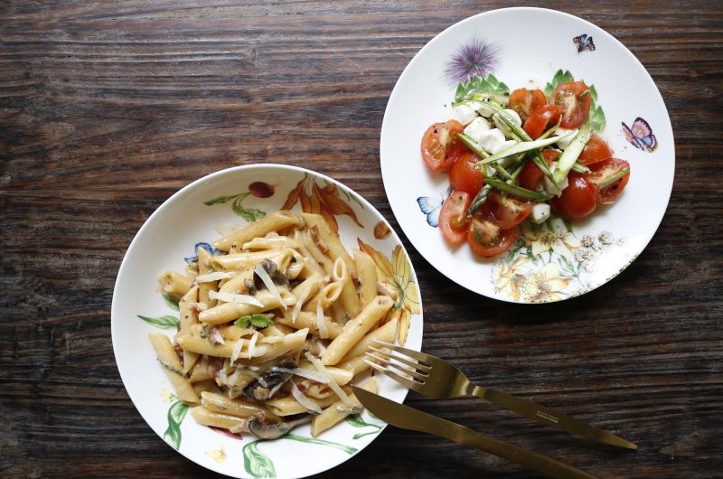 Pasta con Crema de Hongos y Bacon